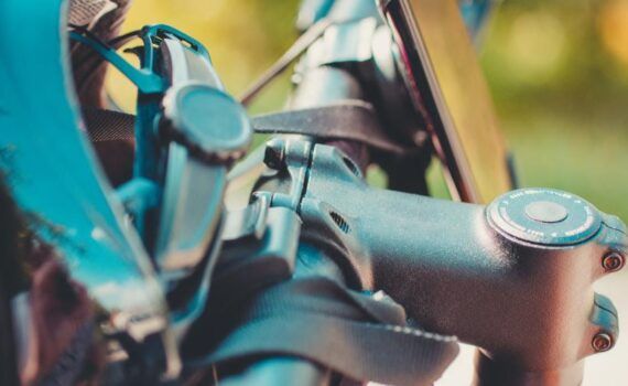 Zu sehen ist das Bild 1 zum Beitrag mit dem Thema: Quadlock Smartphone Halter für Fahrräder