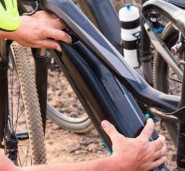 Zu sehen ist das Bild 1 zum Beitrag mit dem Thema: Sicherer Transport von E-Bikes im Auto