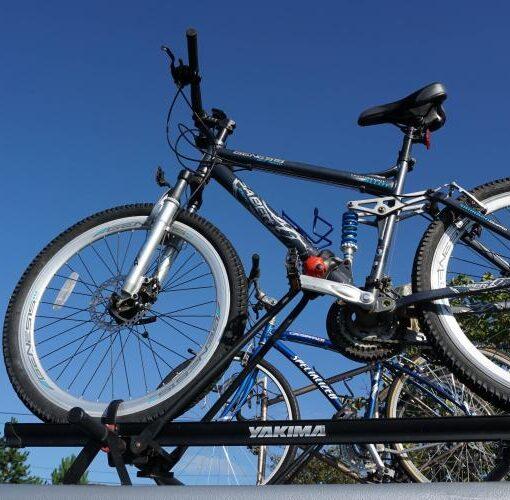 Zu sehen ist das Bild 1 zum Beitrag mit dem Thema: Dachträger vs Heckträger